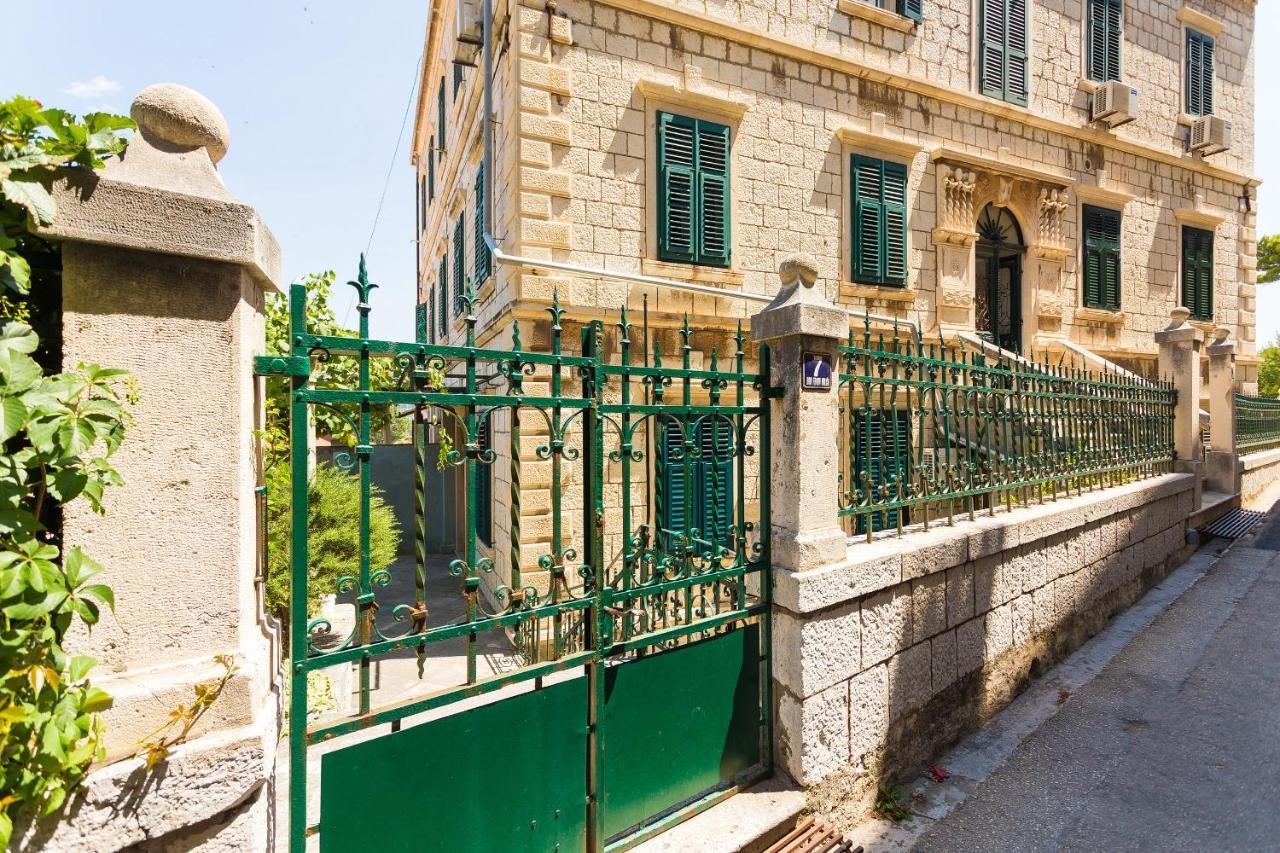 Apartment& Room Lukre / Apartment Lukre With Terrace Dubrovnik Eksteriør billede